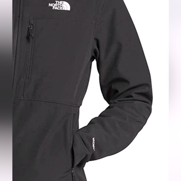 The North Face Women Soft Shell WindWall Jacket - Picture 3 of 12